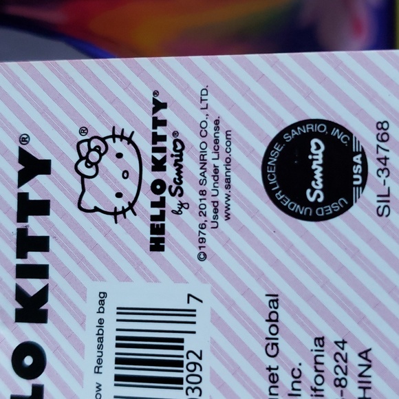 HELLO KITTY HAWAII by Sanrio Maxi Tote Bag NWT exclusive - Picture 12 of 12